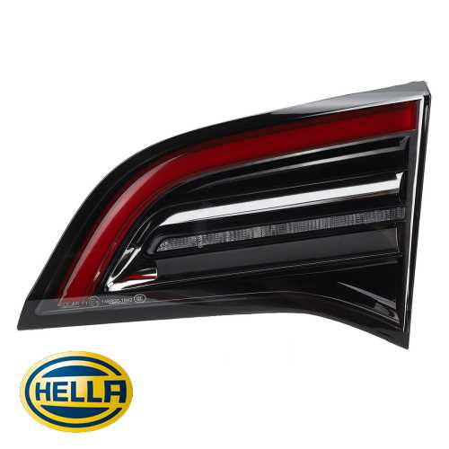 TESLA MODEL Y 2023> ARKA STOP LAMBASI İÇ LEDLİ SAĞ Ürün Görseli