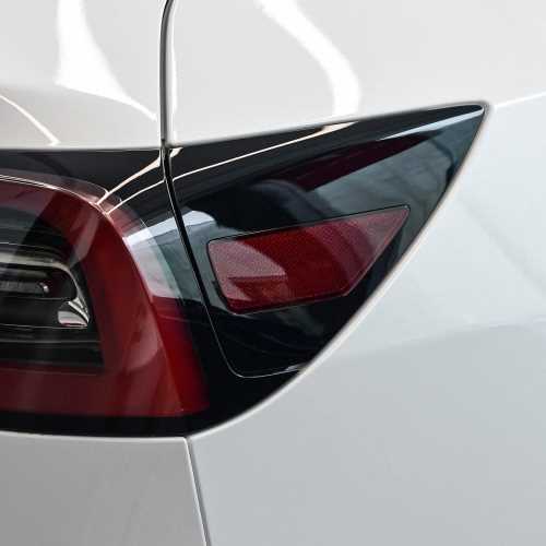 ARKA STOP REFLEKTÖRÜ SOL MODEL 3 2023>