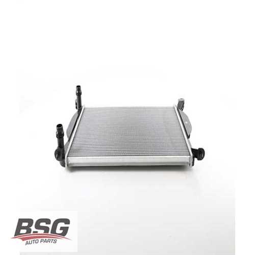 SU RADYATÖRÜ 8MK 376 766-261 (632X414X34 MM) (MANUEL) ALZ-BFB-BEX-ALT-AVB-AVF-AWX 1,6-1,8-1,8 T-1,9 TDI A4 00-08 Ürün Görseli