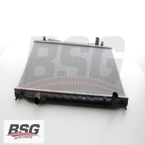 SU RADYATÖRÜ MT :450x688x26 2.5 DCI PICK-UP (D22) 02-15