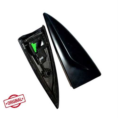 CLIO IV ARKA CAM BAKALİTİ DEFLEKTÖRÜ SOL MAT Ürün Görseli