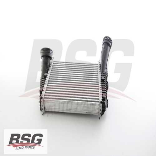 TURBO RADYATÖRÜ SAG( 288X292X50 ) BUN-BUG-BKS-CASA 3,0 TDI TOUAREG-Q7 04-