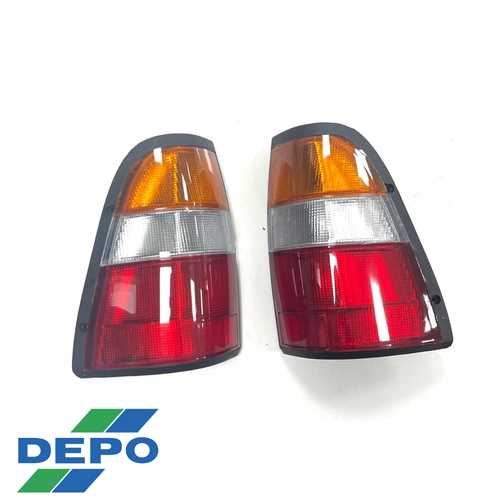 STOP LAMBASI SAG SARI : BEYAZ : KIRMIZI 2.5 TD TFR 97-00